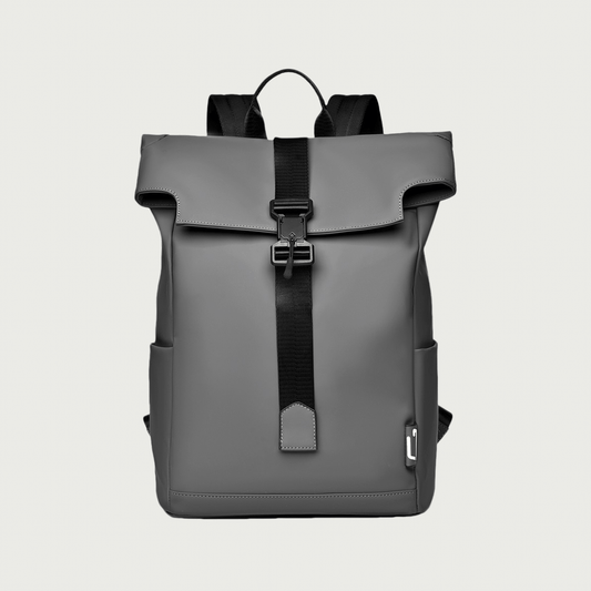 AUREMI™ 軽量バックパック