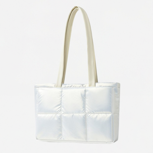 AUREMI™ 軽量キルトトートバッグ（大容量・撥水加工）