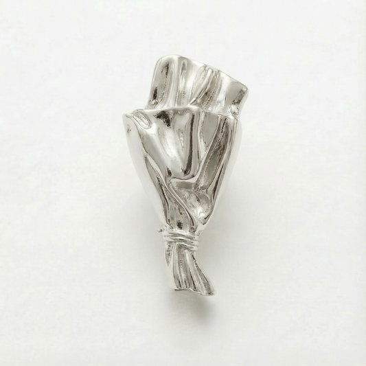 Florette™ – Wearable Flower Vase Brooch